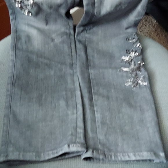 Jeans - Picture 3 of 5